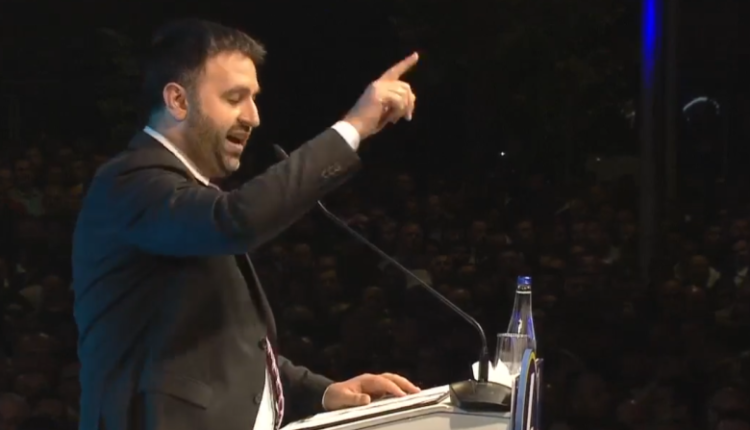 Hoxha nga Tetova: Pula mbetet pulë edhe nëse ia vendos krahët e shqiponjës (VIDEO)