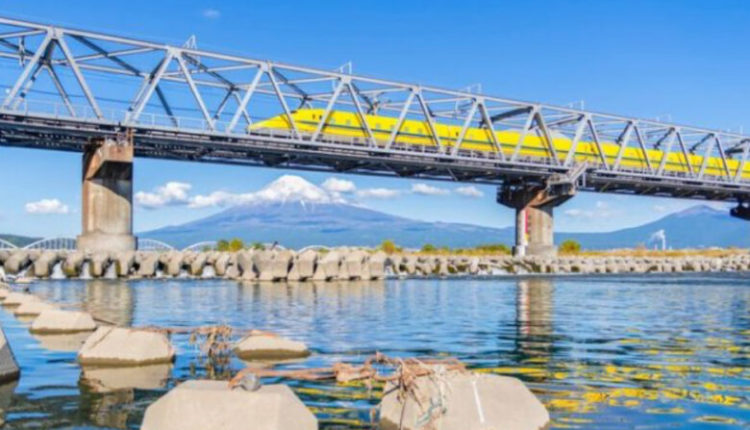Treni i verdhë japonez shkon gjithmonë bosh dhe të gjithë “përkulen para tij” – çfarë misioni kryen në linjat e shpejtësisë së lartë
