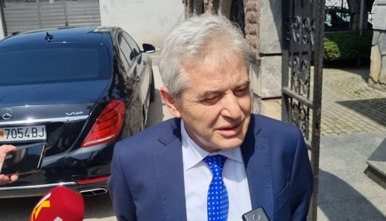 Fronti Europian mund t’i humbë dy deputetë? Ahmeti: I dimë në detaje marrëveshjet në podrumet e kuqe