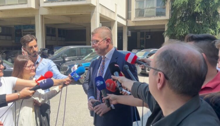 Mickoski: Apasiev para zgjedhjeve kishte ofertë “bllanko” nga VMRO-DPMNE