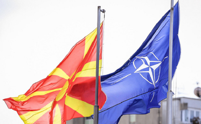 Zyrtari i NATO-s: Maqedonia e Veriut hyri në Aleancë me emrin e ri kushtetues