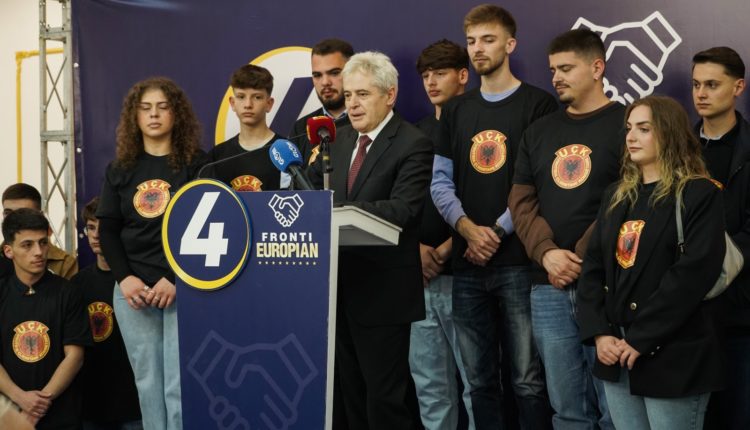 Ali Ahmeti nga Gostivari: Më 8 maj fiton Fronti, që do e anëtarësojë vendin në BE (FOTO/VIDEO)