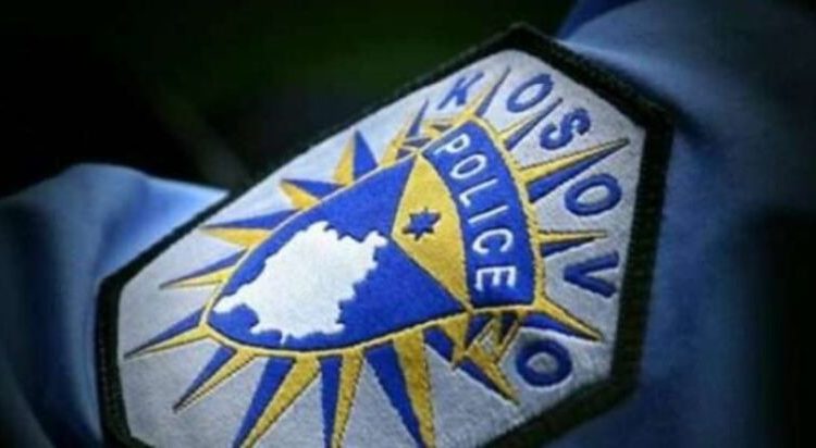 Shoqërohet në polici një i mitur në Mitrovicën e veriut, shkroi grafitë përçarësea