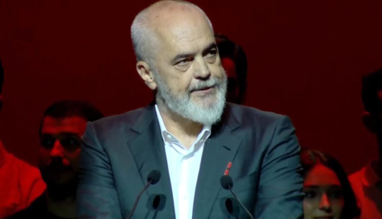 ”Asnjëherë grekëve etnikë nuk u janë mohuar nga shteti shqiptar të drejtat e tyre”, Rama mesazh Greqisë: S’kemi asnjë pretendim tjetër veç respektit reciprok