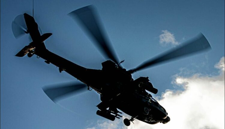 Me helikopter policia shpëton një person nga rrethi I Tetovës në majën e Lubotenit