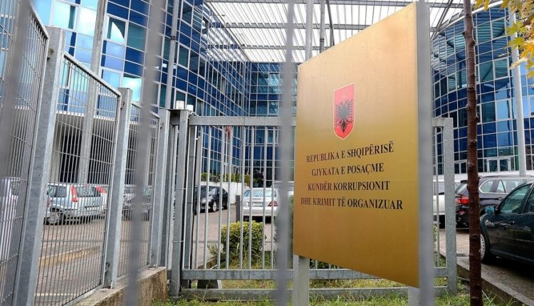 Goditja e 7 grupeve kriminale nga SPAK/ Operacion dy ditor, sekuestrohen rreth 3 milionë euro