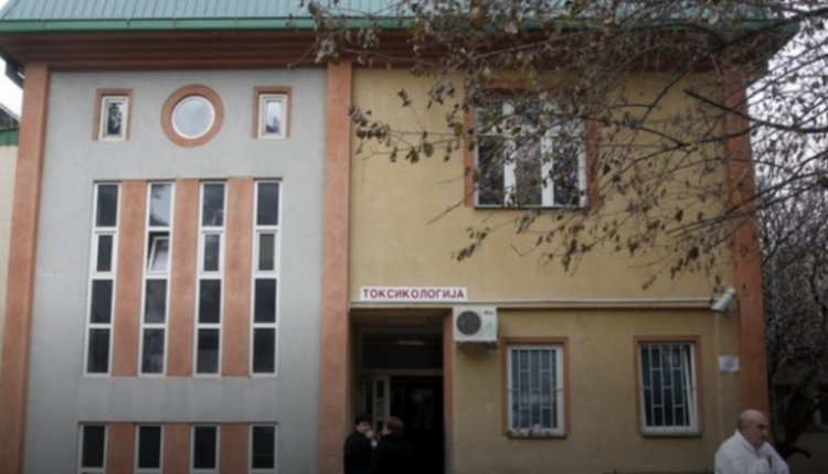 18 punonjësve të Klinikës së Toksikologjisë iu vazhduan kontrata e punës