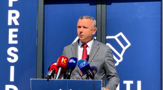 Rexhepi: KSHZ, VMRO, LSDM dhe VLEN po tentojnë t’i marrin Frontit dy deputetë, me qëllim të mos jetë forca e dytë në shtet
