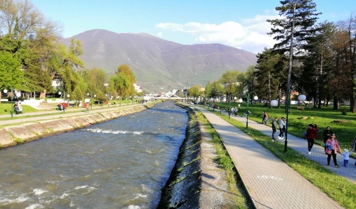 QMK: Gjendja me nivelin e ujërave të lumenjve në rajonin e Tetovës dhe Gostivarit është stabile, rrugët janë të kalueshme