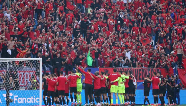 Eliminimi i kombëtares “kuqezi” nga Evropiani, Kurti: Ky grup lojtarësh na bëri krenarë, e ardhmja është premtuese
