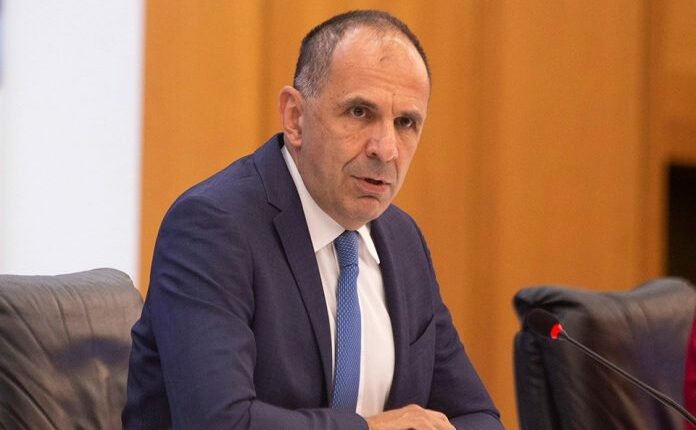 Gerapetritis: Greqia mbështet të drejtën ndërkombëtare dhe respekton marrëveshjen ndërkombëtare të ratifikuar, të njëjtën gjë kërkojmë edhe nga RMV-ja