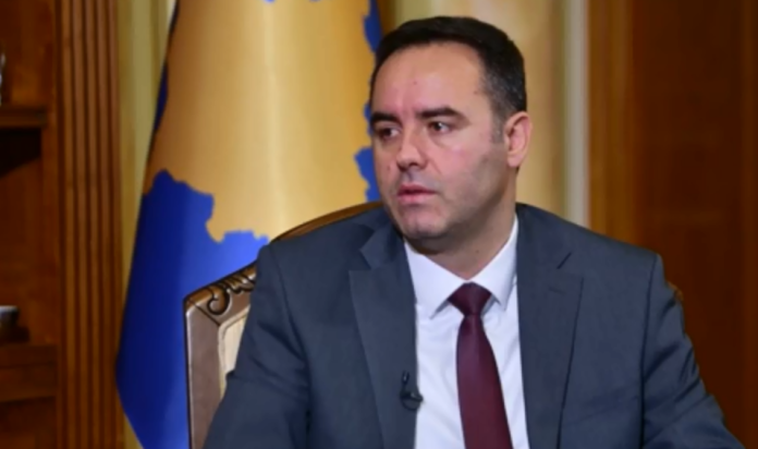 Konjufca kujton aktivistët e VV-së që s’jetojnë më: Dhanë jetën në përpjekjen për ta bërë Kosovën të fuqishme