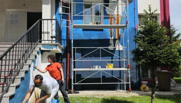 Fakulteti i Arteve i UT-së do ta përurojë muralin “Arti do ta shpëtojë botën”