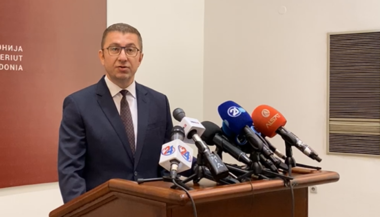 Mickoski: VMRO-DPMNE këtë fundjavë do të njoftoj emrat e ministrave të rinj