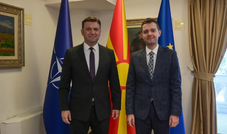 Mucunski e pranoi postin e ministrit të Punëve të Jashtme nga Osmani