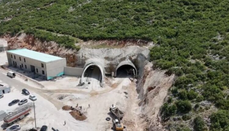 Tuneli i Llogarasë/ Rama ndan pamjet: Puna vijon për finalizimin e tij