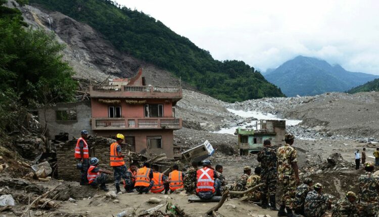 Rrëshqitjet e dheut në Nepal vranë nëntë persona, duke përfshirë tre fëmijë
