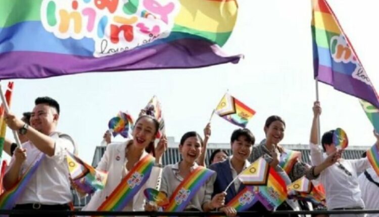 ​Tajlanda miraton projektligjin që lejon martesën mes gjinive të njejta