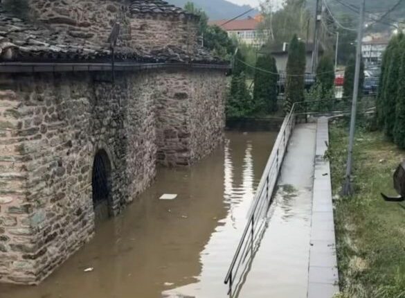 Ministri i ri Lutkov ka inspektuar dëmet në Hamamin e Vjetër pas motit të ligë në Tetovë