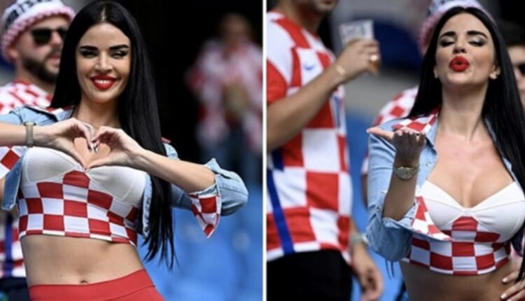 Ivana Knoll ka pozuar në stadium para ndeshjes, dërgon puthje nga tribuna