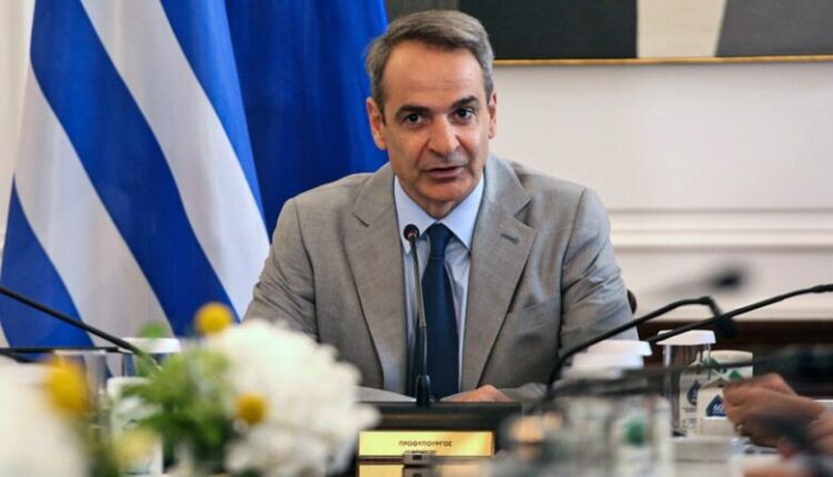 Mitsotakis porosi Shkupit: Nuk e nisët mirë