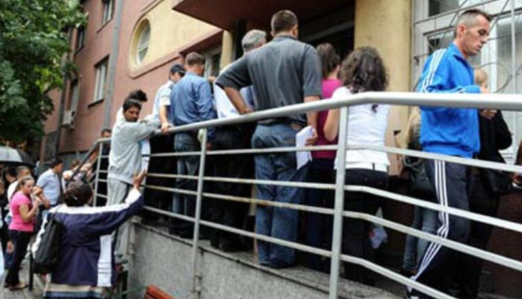 RMV, mbi 100 mijë persona të papunë