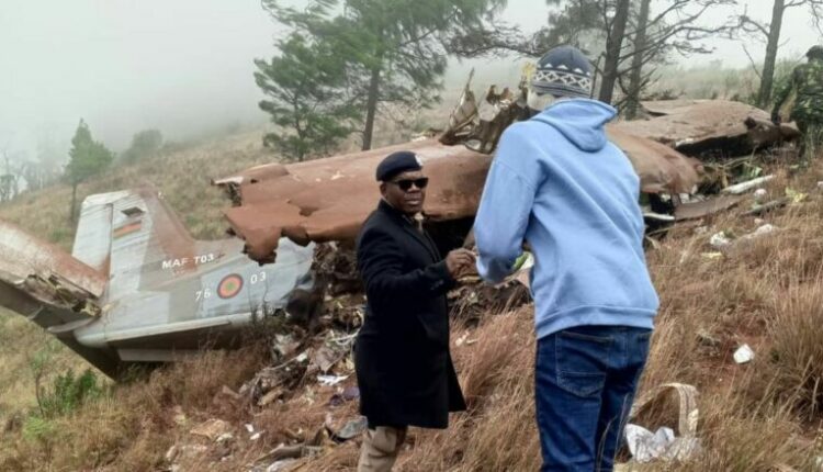 Rrëzohet aeroplani, zëvendëspresidenti i Malavi dhe nëntë të tjerë raportohen të vdekur