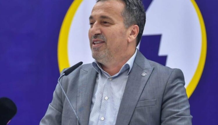 Bexheti: Arben Taravari, një ndër vazalët më të shkëlqyer të këtij shteti