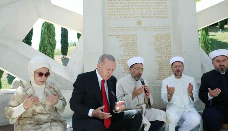 8 vjet nga grushti i shtetit në Turqi/ Erdogan: Nuk i falim deri në vdekje