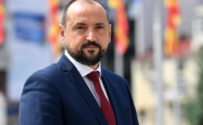 Bytyqi: Kur Mickoski thotë në një miting se ekonomia po ecën mirë, shikoni faturat tuaja