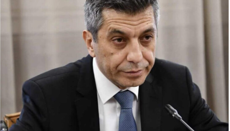 Mexhiti: Sot fillon rrënimi i perandorisë së kumarit