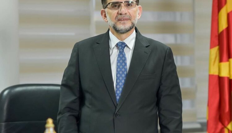 Legjitimiteti/ Murat porosi Gashit: Pa turp keni gënjyer qytetarët