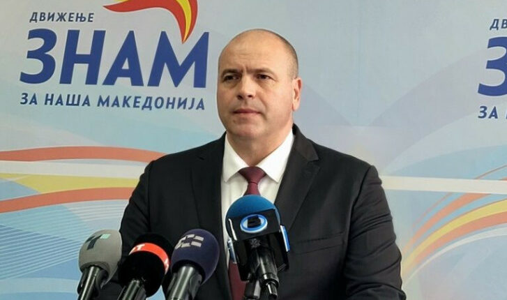 Dimitrievski: Dalim nga qeveria nëse ministrat e VLEN-it e vendosin flamurin shqiptar përsëri në Qeveri