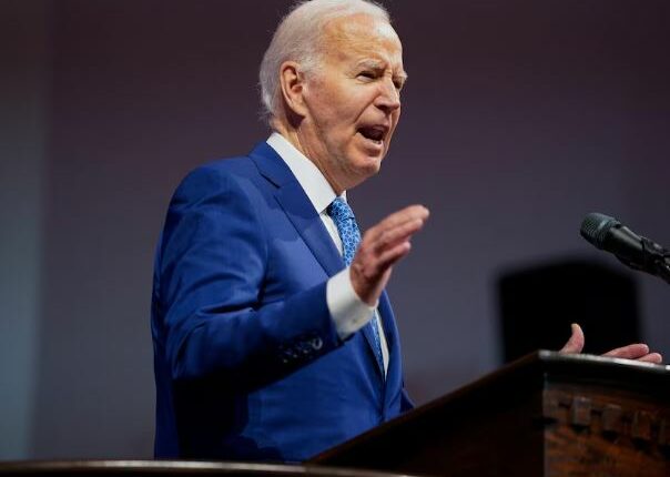 Biden kërkon kufizime të mandatit të Gjykatës së Lartë të ShBA-së dhe rregulla etike