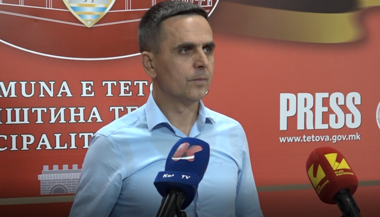 Kasami: Qytetarët të mos parkojnë veturat në vende ku nuk lejohet, le të shfrytëzojnë transportin publik
