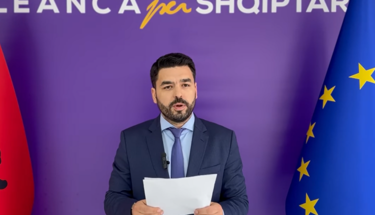 Ulja e shqiptarëve në administratë, reagon ashpër ASH-ja