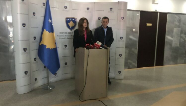 Musliu: Grupi i Radoiçiqit po kryen stërvitje në Serbi, planifikojnë sulme në Kosovë