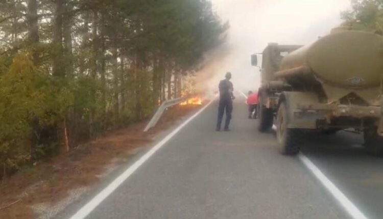 Mbyllet rruga Negotinë-Shtip për shkak të zjarrit në Serta