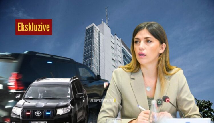 Reagimet për Faton Hajrizin, Albulena Haxhiu kërkon mbrojtje të afërt nga Policia e Kosovës