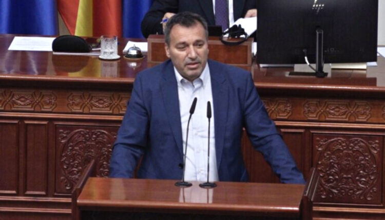 Bexheti: Afrim Gashi nuk respekton dygjuhësinë në Kuvend