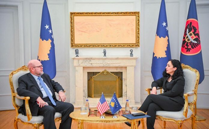 Osmani flet me Hovenierin për sigurinë, konsultat për zgjedhje e takime në Javën e Nivelit të Lartë në OKB