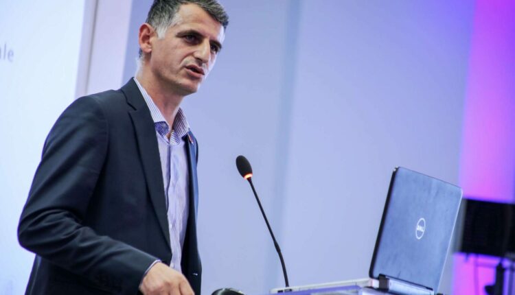 Durmishi konfirmon arrestimin e disa personave për dallavere me patentë shoferë në Pejë
