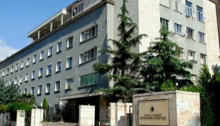 Shqipëri, brenda gjashtë muajve prokuroritë sekuestruan 100 milionë euro
