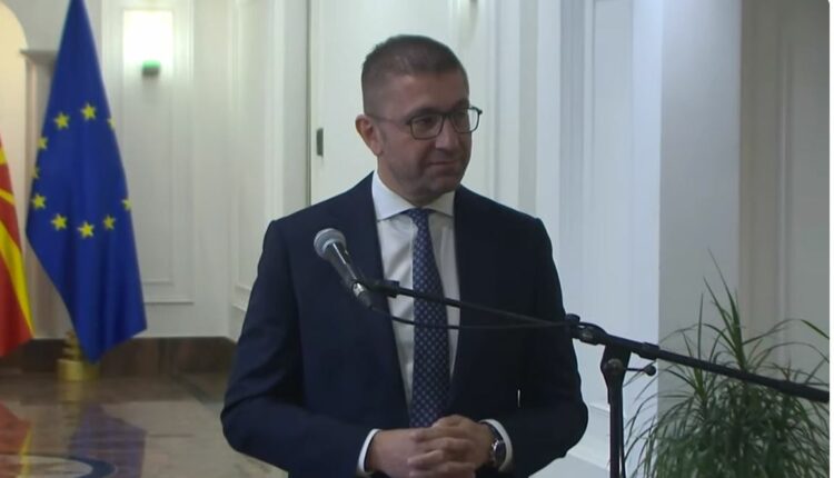 Mickoski kritikon Gjyqësorin: Do të më vinte turp po të kisha besueshmërinë dy përqind