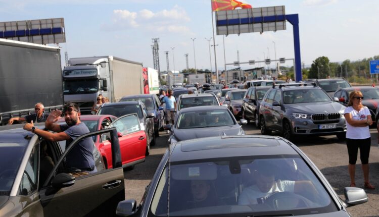 Nuk ka pritje të gjata në hyrje dhe dalje nga Maqedonia, në “Tabanoc” pritet rreth 30 minuta