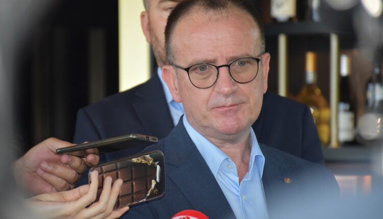 Taravari: Janë marrë masa disiplinore për disa infermiere – “Mavijosjet e foshnjës janë si pasojë e pakujdesisë së infermiereve”