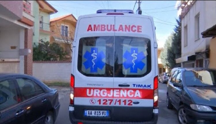 Ra aksidentalisht në kontakt me rrymën elektrike në oborrin e banesës, ndërron jetë 29-vjeçarja