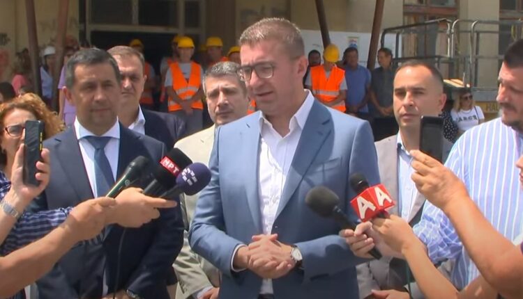 Mickoski reagon ndaj deklaratave të ambasadorëve për Gjyqësorin
