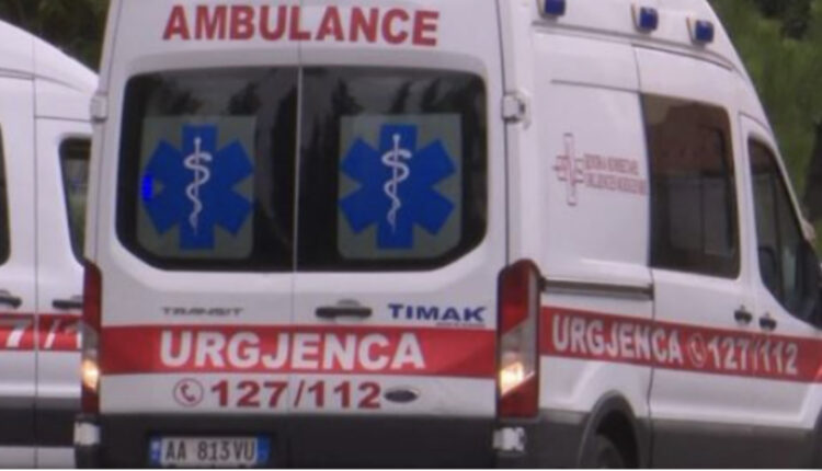 E rëndë në Durrës/ Bie aksidentalisht nga ballkoni i banesës, humb jetën 47-vjeçari