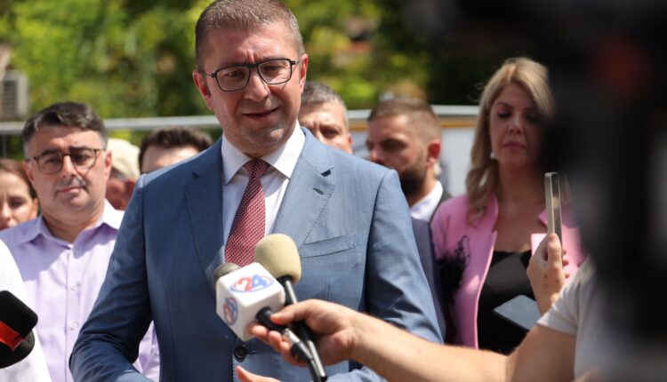 Mickoski: 2000 punonjës të Pyjeve Nacionale do të marrin pagat e papaguara
